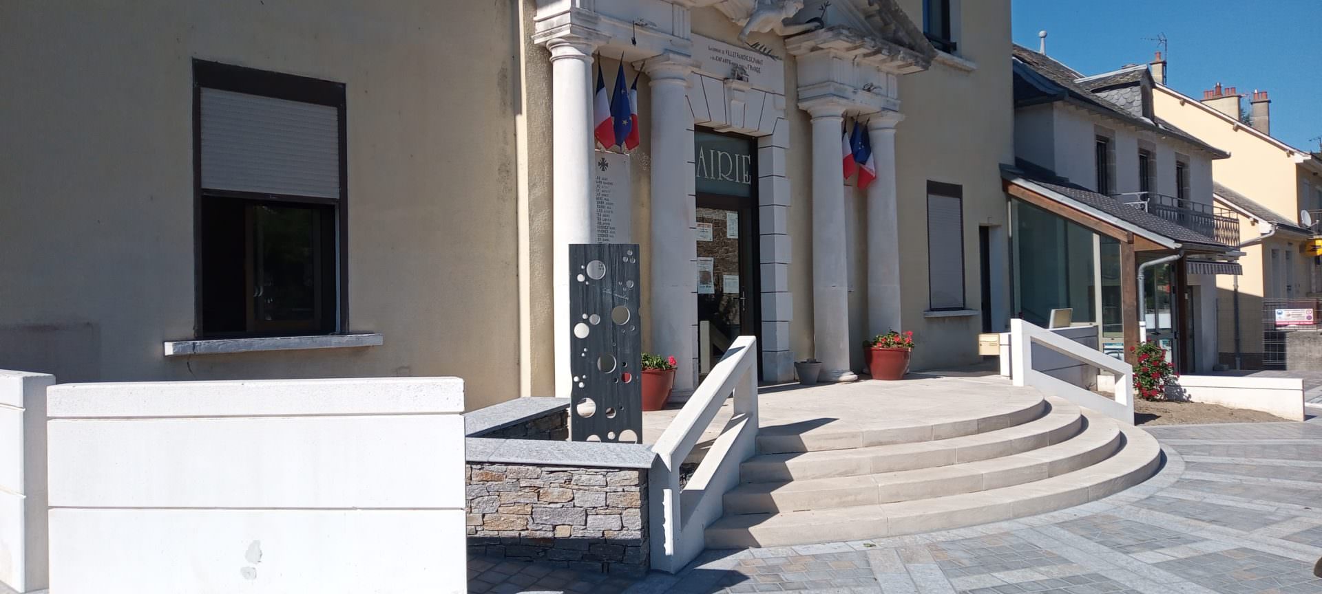 Lire la suite à propos de l’article Les travaux de rénovation de la mairie sont terminés